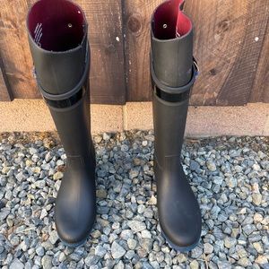 Tommy Hilfiger rain boots, color: Black size:6
